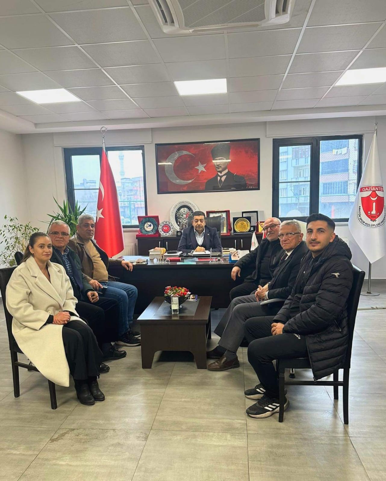 Amatör Spor Kulüpleri Federasyonu Başkanı Abdülkadir Gözegir’i ziyaret ettik